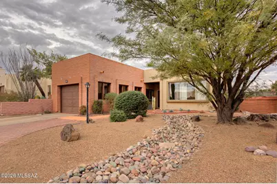 1020 W Camino Velasquez, Green Valley, AZ 85622 - Photo 1
