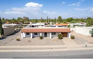 921 S Abrego Dr, Green Valley, AZ 85614 - Photo 1