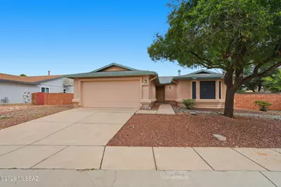 8690 N Moison Drive, Tucson, AZ 85742 - Photo 1