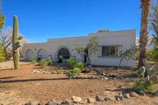 665 S Fremont Circle, Green Valley, AZ 85614 - Photo 1