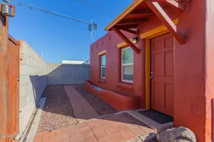 906 N Columbia Ave, Tucson, AZ 85745 - Photo 1