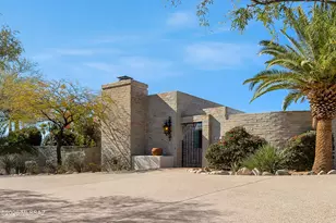 6621 N Longfellow Dr, Tucson, AZ 85718 - Photo 1