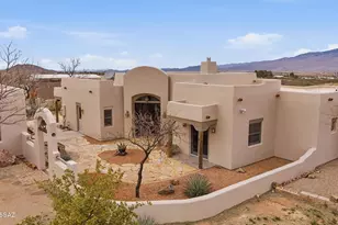 3410 W Thunder Pass Rd, Benson, AZ 85602 - Photo 1