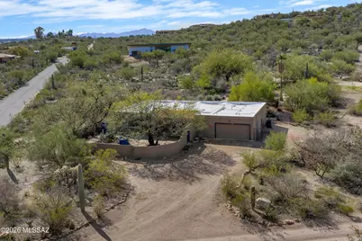 3311 N Bonanza Avenue, Tucson, AZ 85749 - Photo 1