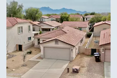 166 E Oracle Oak Street, Sahuarita, AZ 85629 - Photo 1