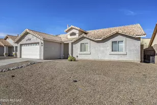 8165 E Smooth Sumac Ln, Tucson, AZ 85710 - Photo 1