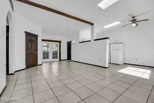 2940 N Park Ave, Tucson, AZ 85719 - Photo 1