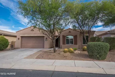 8612 N Moonfire Drive, Tucson, AZ 85743 - Photo 1