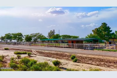 0 E Buchanon Pl Lot C 1.25 Acr, Eloy, AZ 85131 - Photo 1