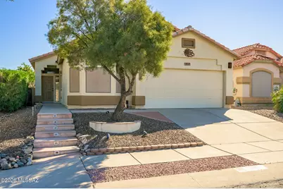 7998 N Panamint Drive, Tucson, AZ 85743 - Photo 1