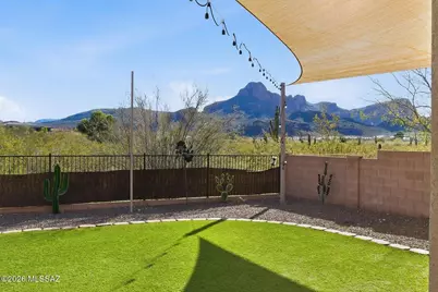 8001 W Sunfire Drive, Tucson, AZ 85743 - Photo 1