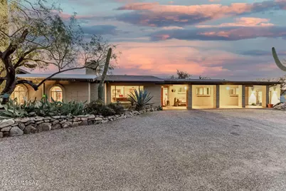 6901 N Montezuma Drive, Tucson, AZ 85718 - Photo 1