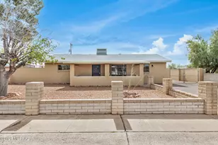827 W Calle Castile, Tucson, AZ 85756 - Photo 1