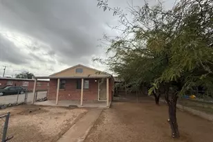 4536 E 18th St, Tucson, AZ 85711 - Photo 1
