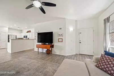 398 E Camino Rancho Seco, Sahuarita, AZ 85629 - Photo 1