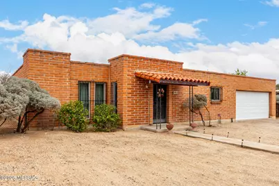 1952 W Brichta Drive, Tucson, AZ 85745 - Photo 1