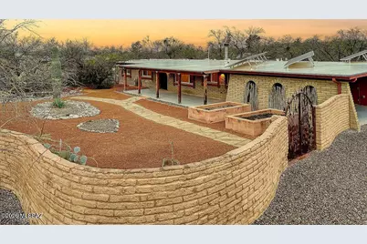 4231 N Bidahochi Drive, Tucson, AZ 85749 - Photo 1