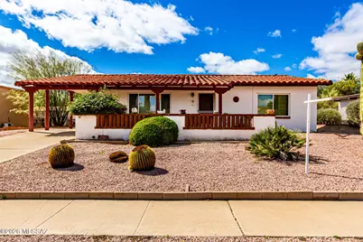 130 E Los Arcos, Green Valley, AZ 85614 - Photo 1