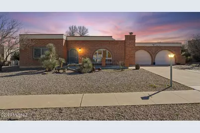 250 E Paseo Chuparosas, Green Valley, AZ 85614 - Photo 1