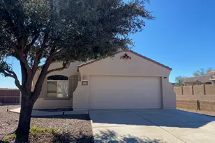 8231 W Lapis Moon Ln, Tucson, AZ 85743 - Photo 1
