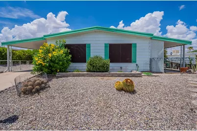 240 W Cumaro Drive, Green Valley, AZ 85614 - Photo 1