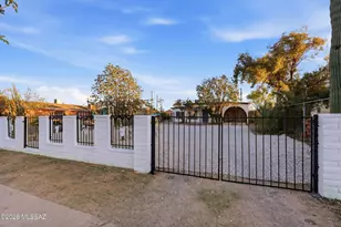 432 E 30th St, Tucson, AZ 85713 - Photo 1