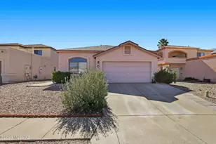 10016 E Paseo San Ardo, Tucson, AZ 85747 - Photo 1