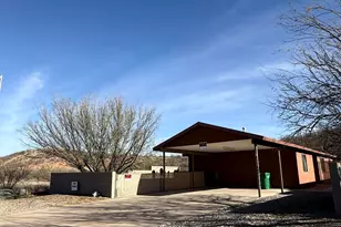118 E Santa Cruz St, Huachuca City, AZ 85616 - Photo 1