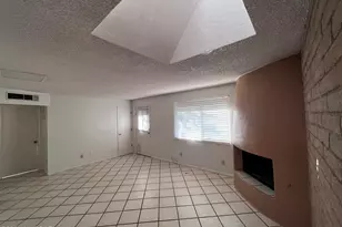 51 E Mills Dr, Tucson, AZ 85705 - Photo 1