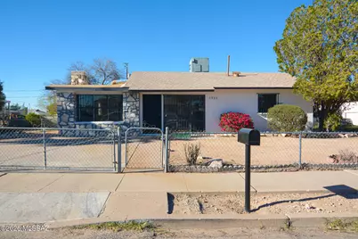 1933 E Granito Vista, Tucson, AZ 85713 - Photo 1