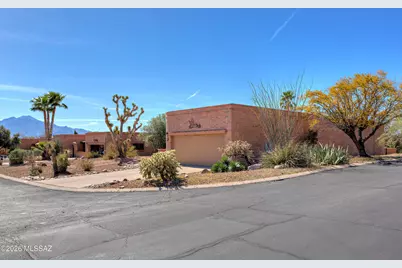 1811 W Placita De Las Fincas, Green Valley, AZ 85622 - Photo 1