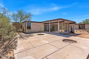 1635 E Kleindale Rd, Tucson, AZ 85719 - Photo 1