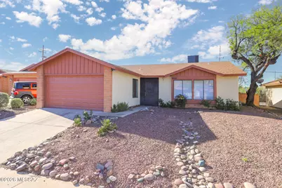 10140 E Karen Place, Tucson, AZ 85748 - Photo 1