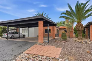 425 N Calle Del Diablo, Green Valley, AZ 85614 - Photo 1