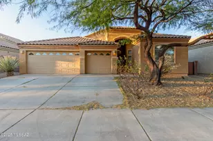 7808 E Treetop Rd, Tucson, AZ 85756 - Photo 1