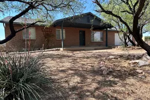 1462 Circulo Sombrero, Rio Rico, AZ 85648 - Photo 1