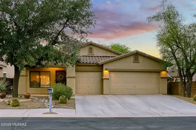 8271 N Rocky Brook Drive, Tucson, AZ 85743 - Photo 1