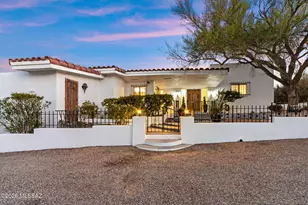 475 W Valoro Dr, Tucson, AZ 85737 - Photo 1