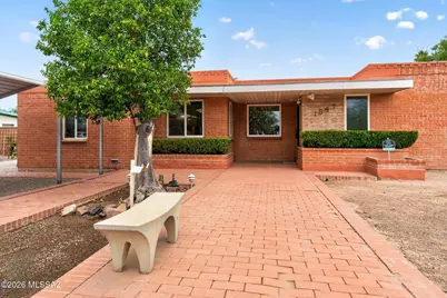 1047 E Hedrick Drive, Tucson, AZ 85719 - Photo 1