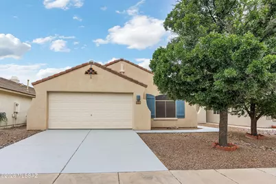 7898 W Sacramento Hill Drive, Tucson, AZ 85743 - Photo 1