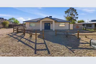 1901 N Rosemont Boulevard, Tucson, AZ 85712 - Photo 1