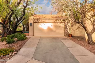 140 N Caviar Pl, Tucson, AZ 85745 - Photo 1