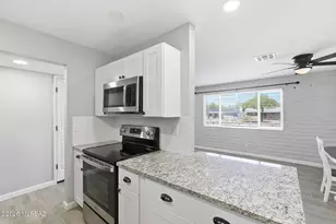 326 E Linden St, Tucson, AZ 85705 - Photo 1