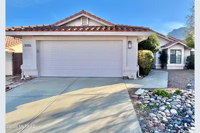 9970 N Colony Drive, Oro Valley, AZ 85737 - Photo 1