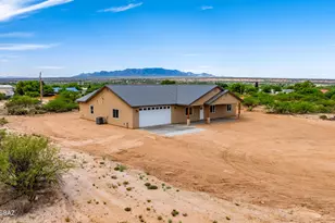 1237 E Desert Sky Ln, Benson, AZ 85602 - Photo 1