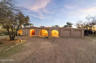 1641 W Chapala Dr, Tucson, AZ 85704 - Photo 1
