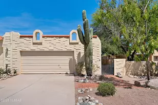2366 W Drachman St, Tucson, AZ 85745 - Photo 1