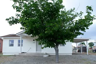 205 S Bowie Ave, Willcox, AZ 85643 - Photo 1
