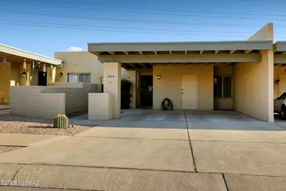 7844 E Baker Street, Tucson, AZ 85710 - Photo 1