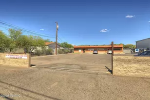 4004 N Romero Rd, Tucson, AZ 85705 - Photo 1